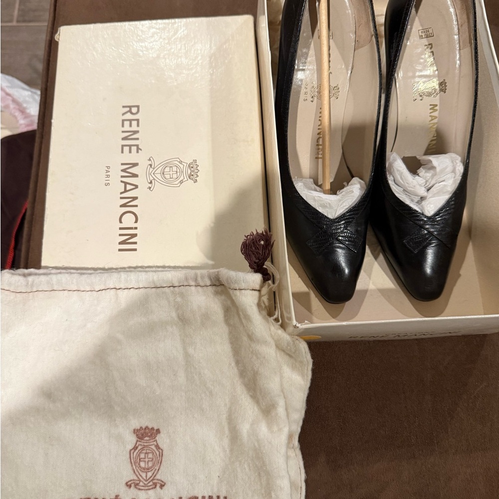 Rene Mancini Black Leather Heels